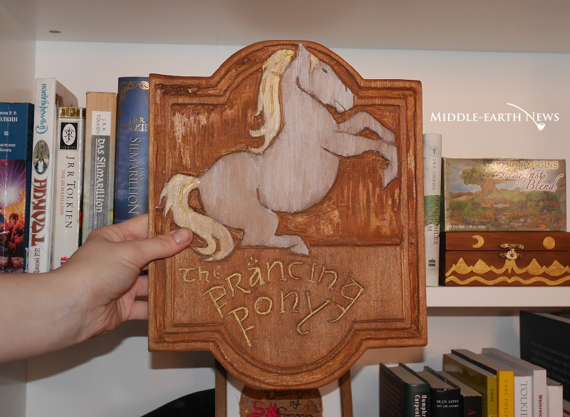 Weta Workshop Inspired Prancing Pony Sign DIY